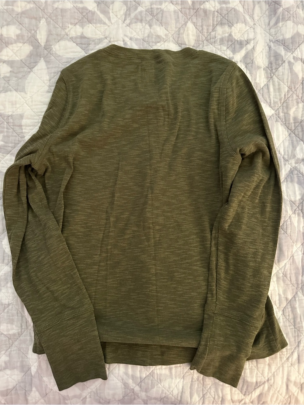 GAP Olive Ribbed Henley Top - Picture 3 of 3